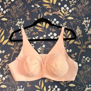 Knix Revolution Shadow Mesh Bra Seamless Light Peach Everyday Comfort Bra